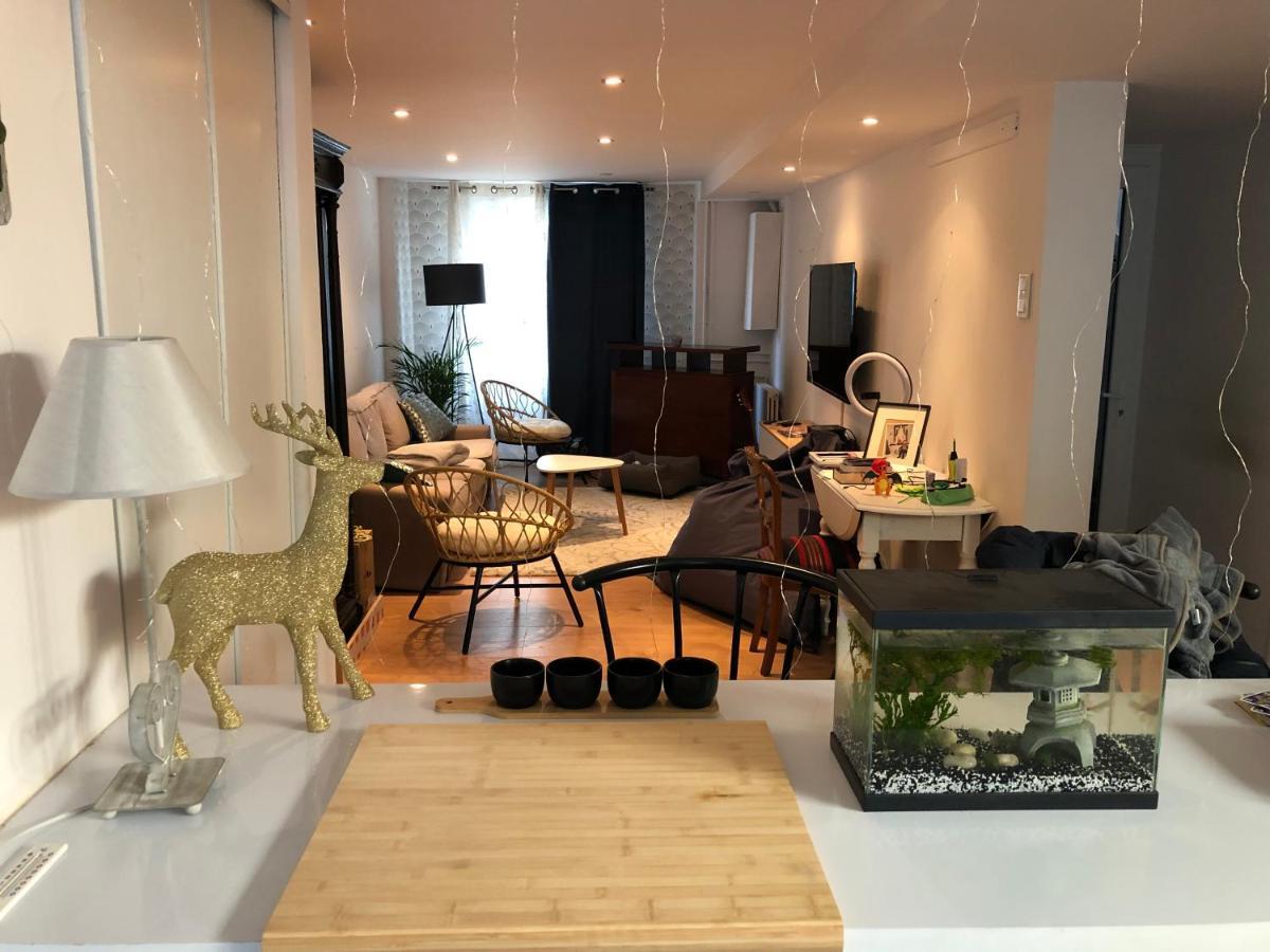 Agreable Maison De Ville ,Calme Avec Tous Les Commerces A 150M แชร์บูร์ก อ็อง กงต็องแต็ง ภายนอก รูปภาพ